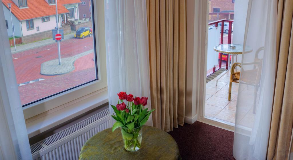 Pension & Spa De Watertoren Zandvoort Eksteriør billede